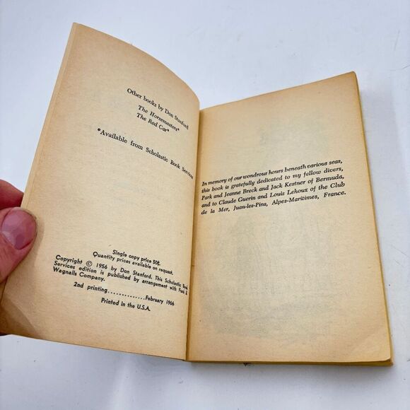 1966 TREASURE OF THE CORAL REEF Don Stanford 2st Printing Scholastic Scholastic - Picture 5 of 5